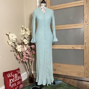 Mollie Parnis Women Evening Dress 1970s Vintage Gown Blue Long Sleeve Button Up